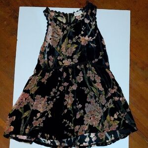 POL Velvet Floral Babydoll Tank in Black and Pink